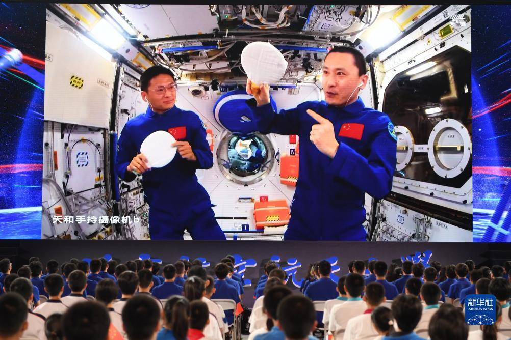 乐游网962官方下载